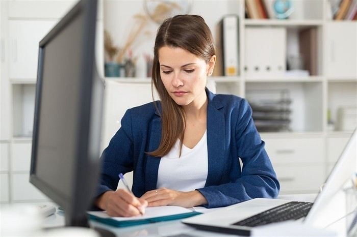 Как правильно составить заявление на увольнение по собственному желанию