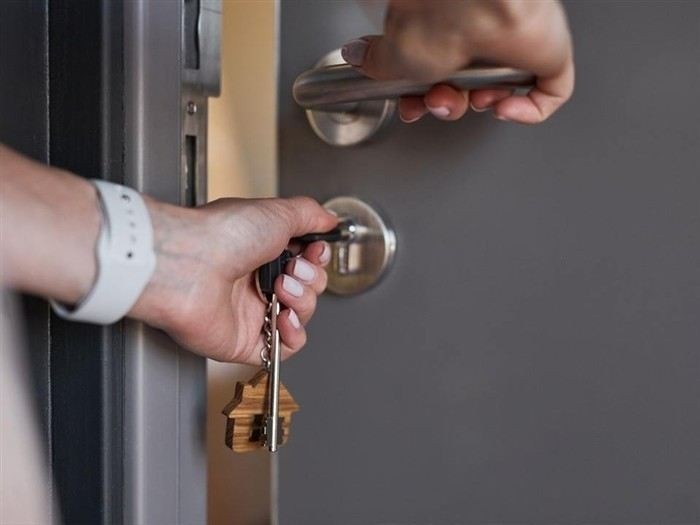 Как правильно оформить уведомление о выселении арендатора